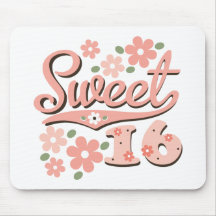 Hübscher rosa Blumenblatt-Bonbon 16 Mousepad