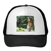 Hut der Königin-Taylor Houston Trucker Mütze