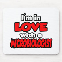 Ich bin in der Liebe mit einem Biologen Mauspad