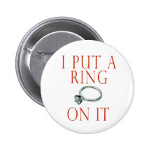 Ich setzte einen Ring auf ihn Bräutigam-Verlobung Anstecknadelbutton