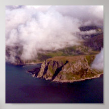 In den Wolken über den Fjorden von Norwegen Posterdruck