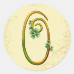 Irisches Goldmonogramm O Runder Sticker