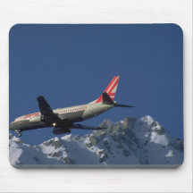 Jet-Landung, Innsbruck, Österreich Mousepads