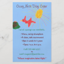 Kinderbetreuungs-Flyer des Nestes des Vogels theme