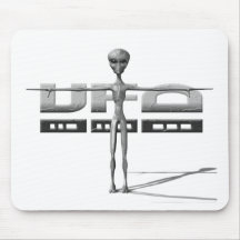 Kleid für Erwachsene und Jugendliche mit UFO Mousepad