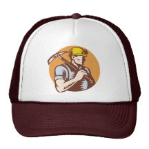 Kohlenbergmann bei der Arbeit mit Auswahlaxt Baseball Mütze