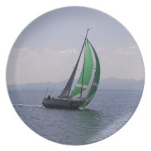 Laufende Yacht Party Teller