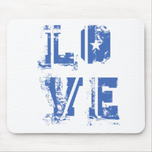 Liebe im Grungy städtischen Blau Mousepad