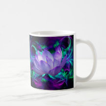 Lila Lotos-Blume und seine Bedeutung Kaffee Tassen