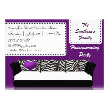 lila Sofa des angesagten trendy Mod, Party Einladu