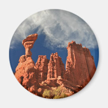 Magnet - Fisher Towers-3
