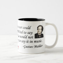 Mahler auf dem Verfassen Tee Tassen
