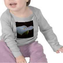 Maiglöckchen und Bedeutung T-shirts