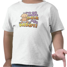 Mehr Haar als Vati-T-Shirts u. Geschenke