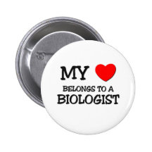 Mein Herz gehört einem BIOLOGEN Anstecknadelbuttons