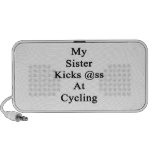 Meine Schwester tritt Esel am Radfahren Notebook Speaker