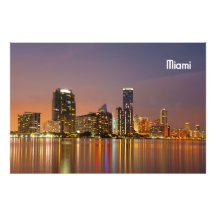 Miami-Skyline an der Dämmerung Fotografische Drucke
