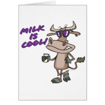 Milch ist cooler lustiger niedlicher Kuh-Cartoon Karten
