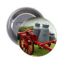 Milchkannenwagen Anstecknadel
