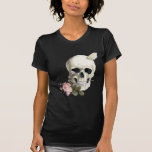 Mit einer Rose zwischen meinen Zähnen Tshirt