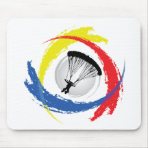 Mit Fallschirm abspringendes Tricolor Emblem Mauspads
