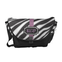 Monogrammzebra-Druck-Muster mit PurpleRibbon Kuriertaschen