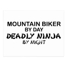 Mountainbiker tödliches Ninja bis zum Nacht Postkarten