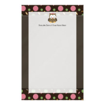 Niedliche Baby-Mädchen-Eule mit rosa Bogen Büropapier