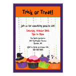 NIEDLICHE beängstigende Kuchen-Einladung Halloween
