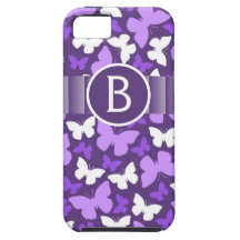 Niedliche lila Schmetterlinge mit dem Monogramm pe iPhone 5 Hüllen