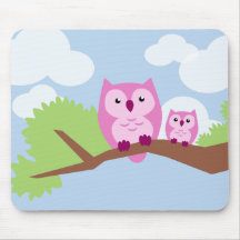 Niedliche rosa Eulen-Mamma und Baby Mauspad