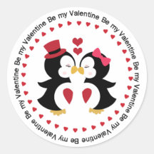 Niedliches Valentine Penquin Paar-Küssen Runde Sticker