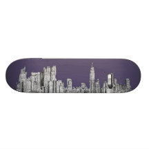 NYC, das in lila Lila zeichnet Bedrucktes Skateboard