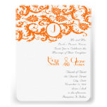 Orange Damast-Monogramm-Hochzeits-Einladung