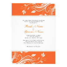 Orange und weißer BlumenWirbel, der Einladung Wedd