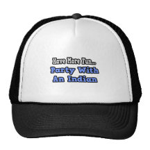 Party mit einem Inder Baseballmütze