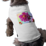 Peonis und Regenbogen Hunde T Shirt