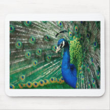 Pfau-und Eiffelturm-Entwürfe durch schnelles Brown Mousepad