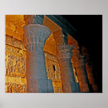 Philae Tempel-Hieroglyphen und Spalten nachts Posterdrucke
