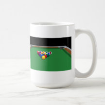 Pool-Bälle auf Tabelle: Modell 3D: Kaffeetassen