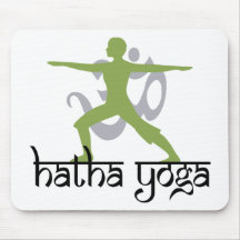 Pose Hatha Yoga des Krieger-II Mousepads