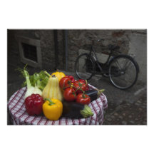 Provinz Italiens, Brescia, Gargnano. Tabelle mit Photo Druck