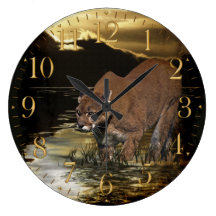 Puma-Berglöwe-Kunst auf einer Tier-Wanduhr