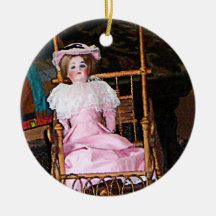 Puppe im Wagen Weihnachtsornament