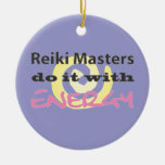 Reiki Meister tun es mit Energie Weihnachtsornament