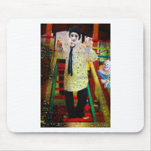 RISSE VON A CLOWN.jpg Mousepads