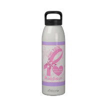 Rosa Band-Brustkrebsüberlebender u. lila Grenze Wasserflasche