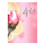 Rosa Blumengeburtstag des Gelbs 40. Individuelle Einladungen