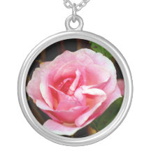 Rosa Rose Halskette