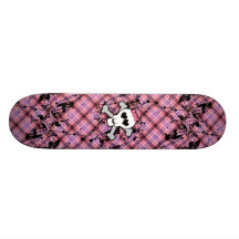 Rosa Totenkopf mit gekreuzter Knochen mit Herzen u Skateboard Bretter